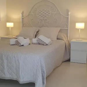 Encantador En El Corazón De Apartamento