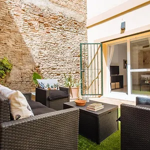 Apartment Sol With Garden