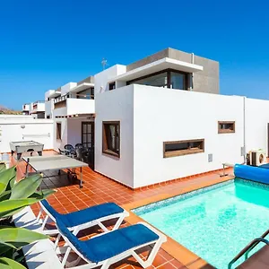 https://villa-julianne-carmen-4.puertodelcarmen-hotels.org