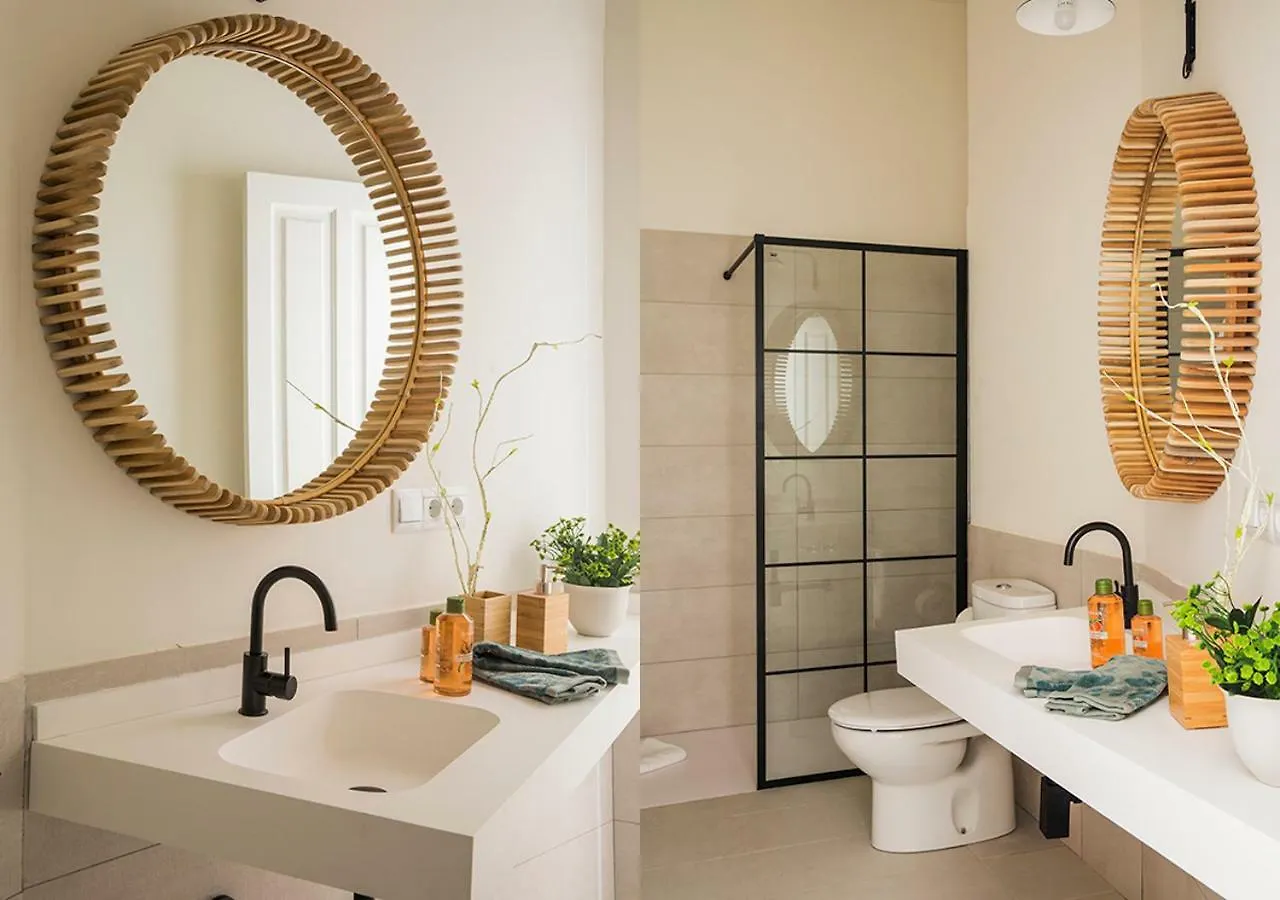 Santa Paula Pool & Luxury Apartment Seville