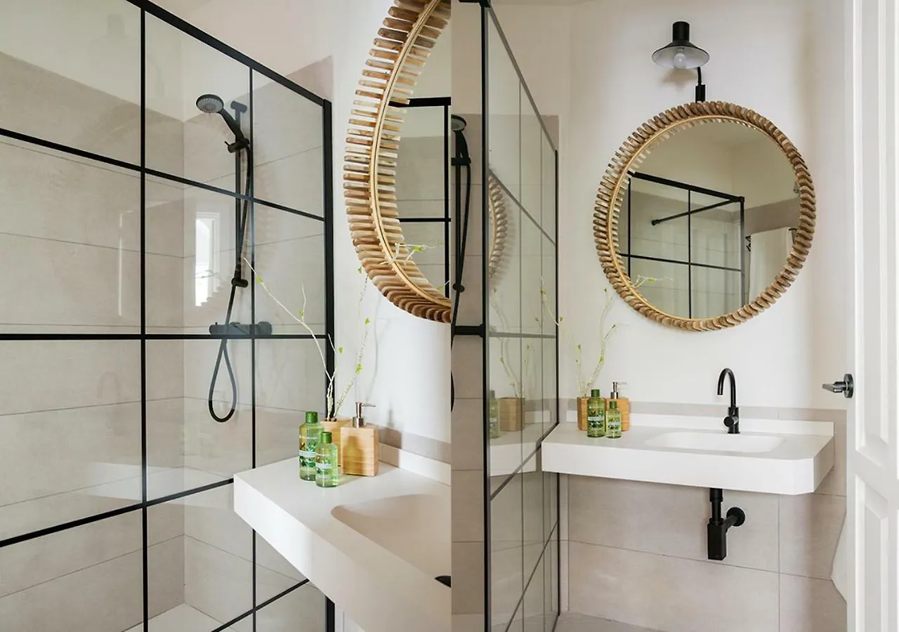 Santa Paula Pool & Luxury Apartment Seville 0*,  Spain