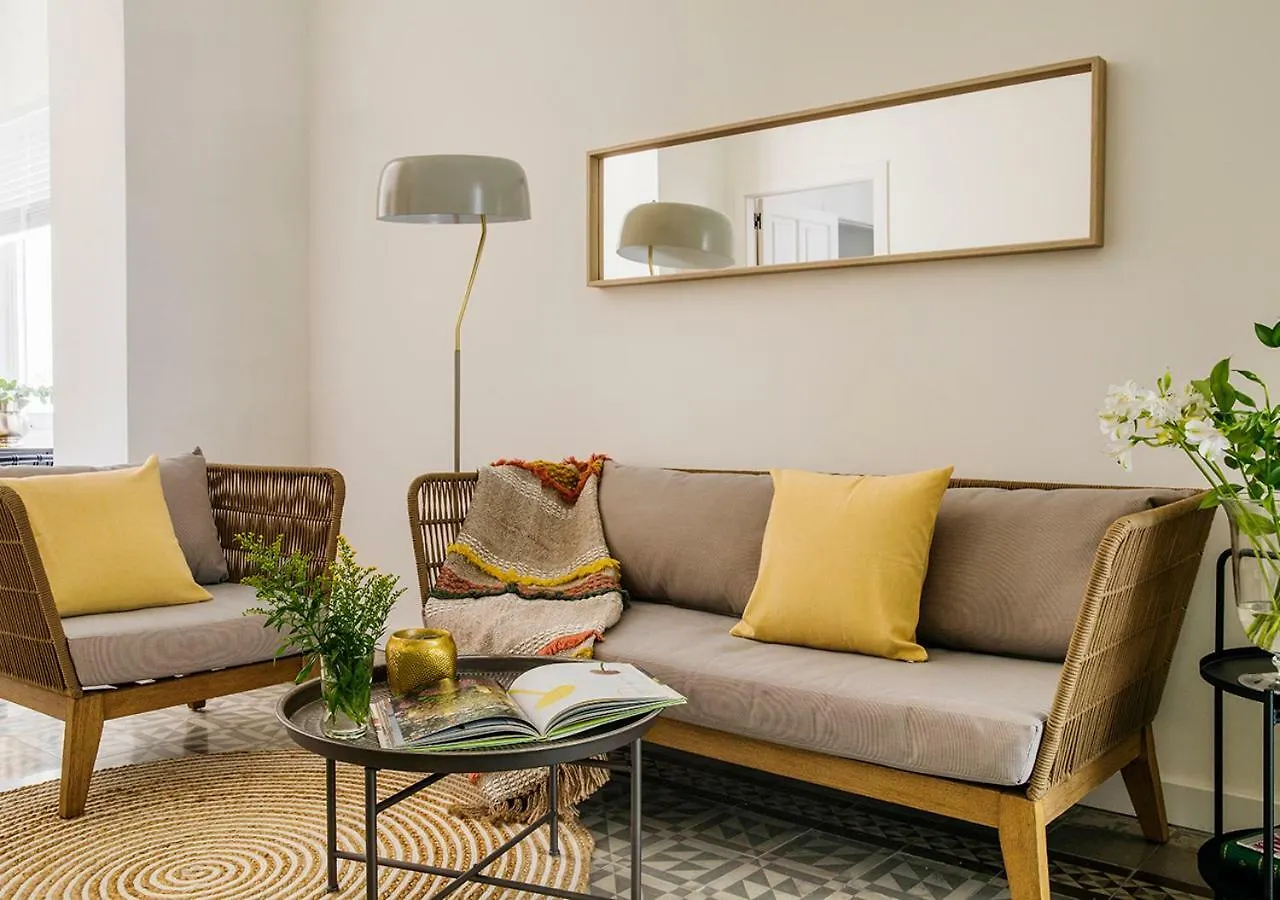 Santa Paula Pool & Luxury Apartment Seville