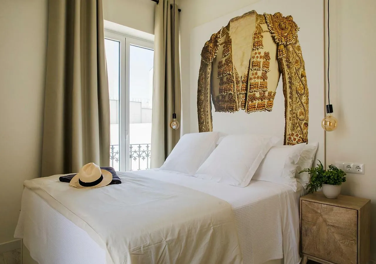 Santa Paula Pool & Luxury Apartment Seville