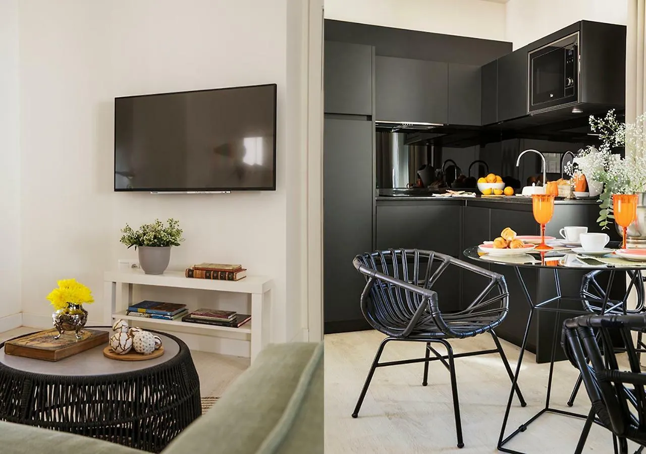 Santa Paula Pool & Luxury Apartment Seville Spain