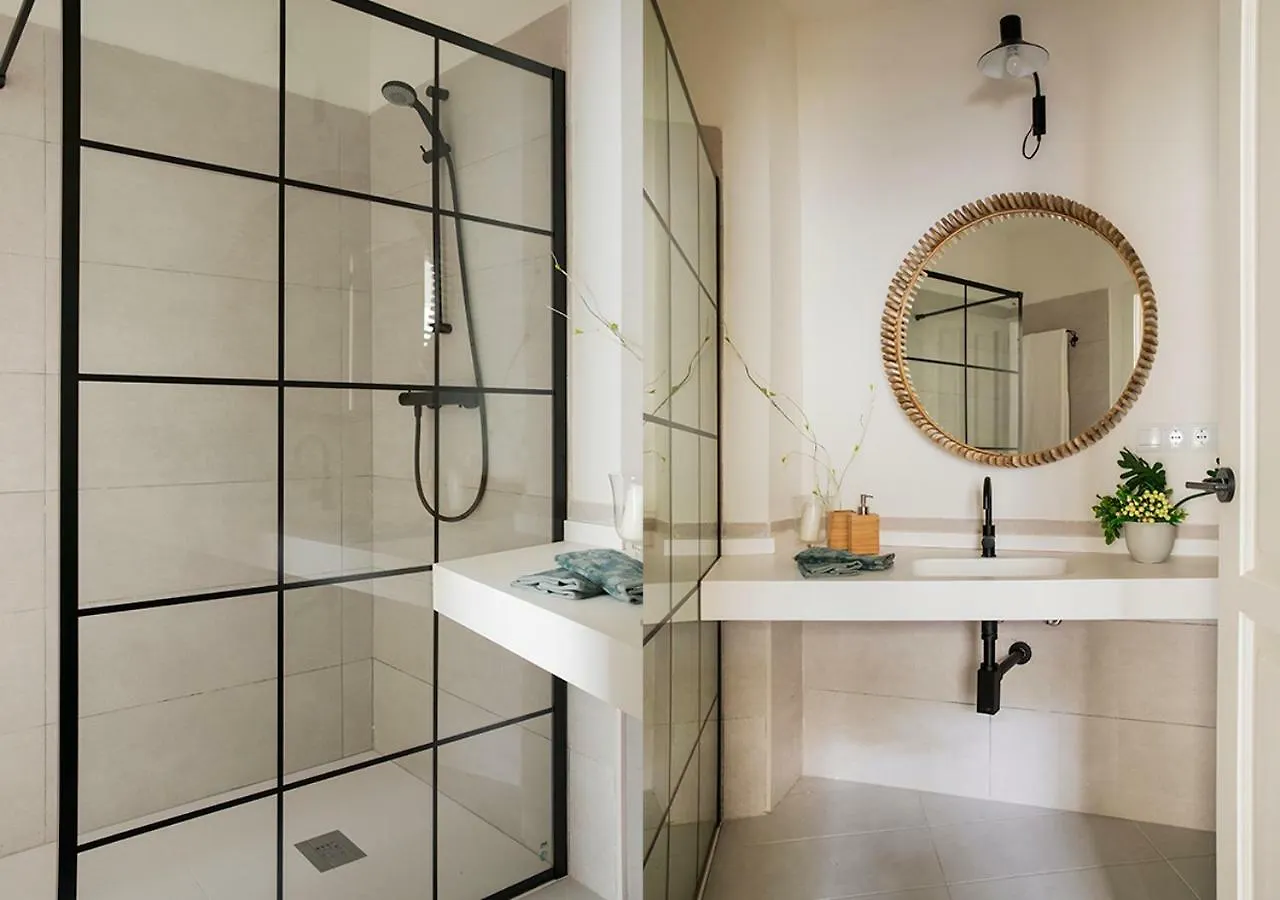 Santa Paula Pool & Luxury Apartment Seville Spain