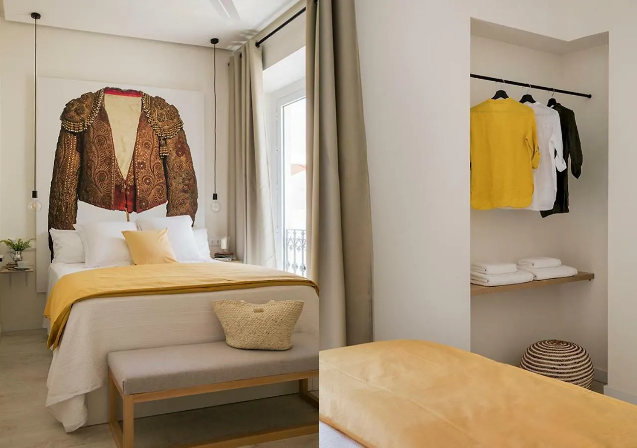 Santa Paula Pool & Luxury Apartment Seville